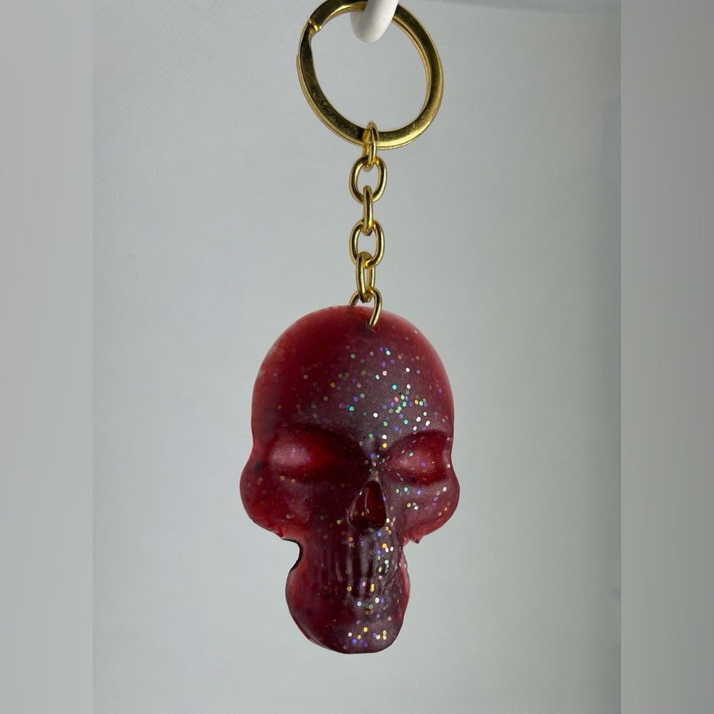 Resin skull keychain